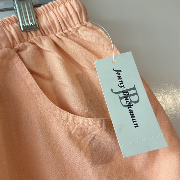 NWT JENNY BUCHANAN CAPRI PANTS. Size L. Peach color. EXCELLENT CONDITION! - Picture 4 of 8